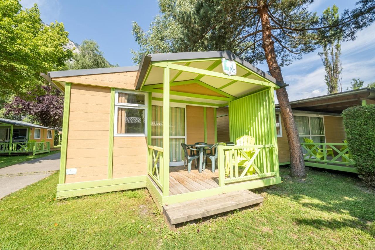 Camping Le Colporteur Hotel Le Bourg-dʼOisans Kültér fotó