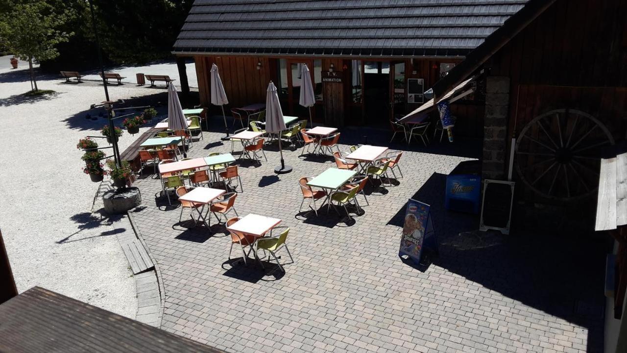 Camping Le Colporteur Hotel Le Bourg-dʼOisans Kültér fotó